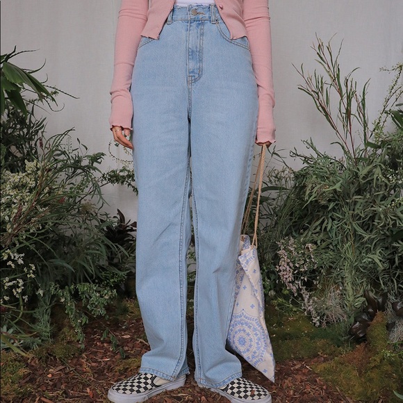 STYLENANDA Distressed Hem Straight-Cut Jeans - Picture 2 of 2